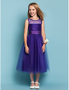 Lavender junior bridesmaids dresses